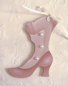 Victorian Shoe Ornament - Lorraine Ulen