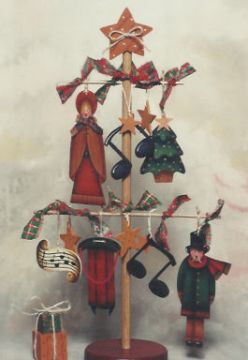 An Old Fashioned Christmas Ornament Tree - Sandy Brenner