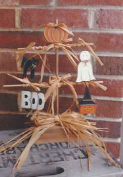 Halloween Tree - Ann Finnigan
